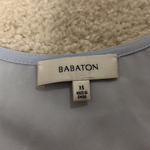 Aritzia Babaton XS dress shirt - Picture 3 of 4